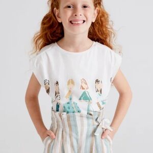 Size 7 Girls Mayoral White Tee with Green and Brown Design